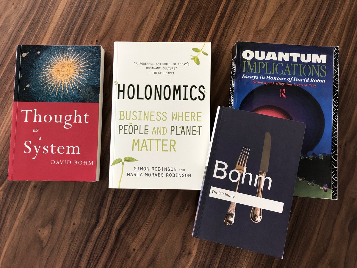 thedarshakrana's tweet image. David Bohm died in 1992.

Few knew his name.

But the ripples of his work are everywhere—from neuroscience to philosophy to quantum biology.

His message?

"You are not separate from the universe.
You *are* the universe… unfolding."