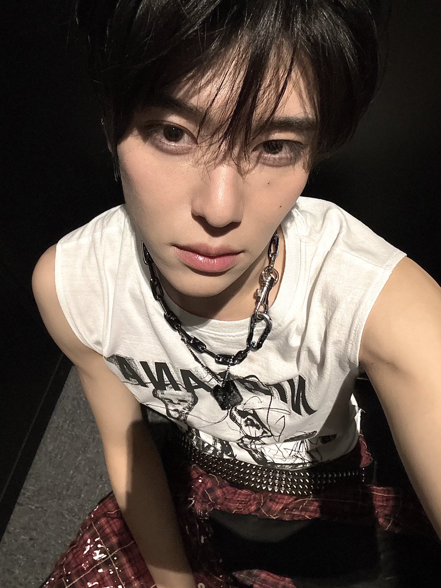 511LOG's tweet image. 260111 01:07 CST
🌷📸