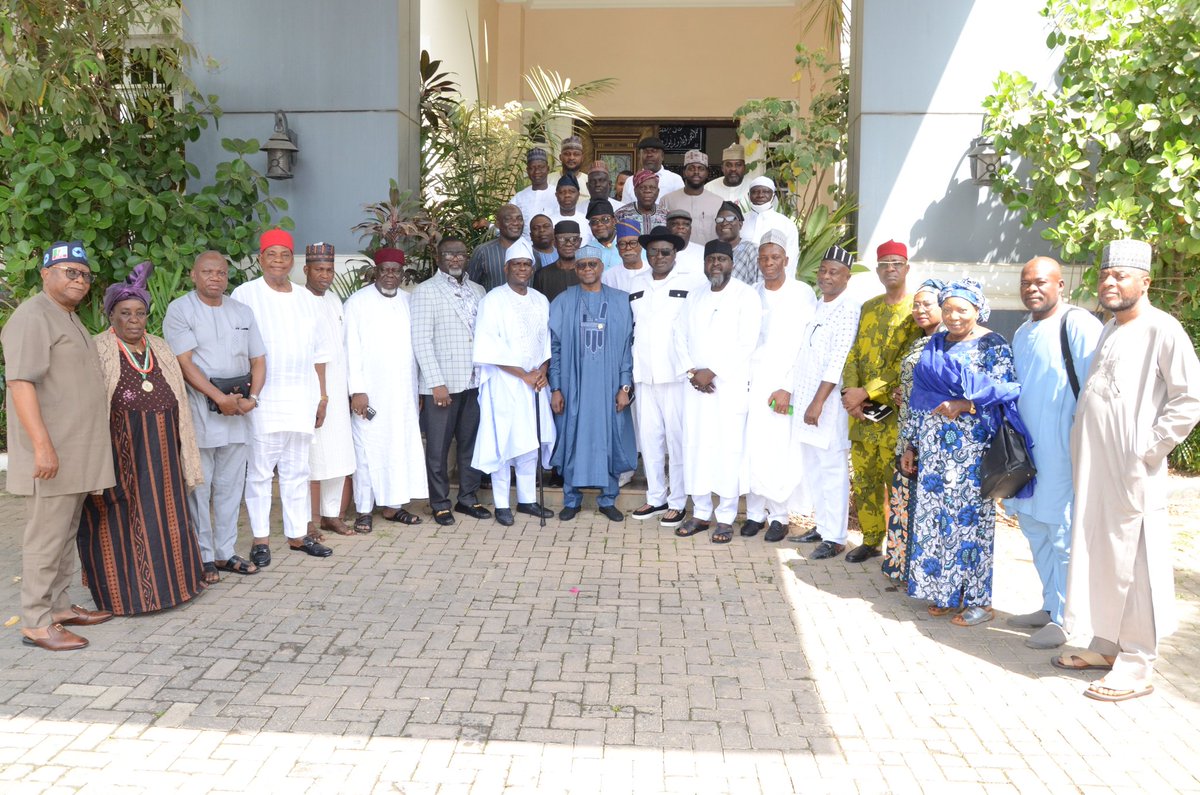 fmrlegislators's tweet photo. Members of the NFFL paid a courtesy visit to Sen. Sani Musa, Chair, Senate Committee on Finance, on Saturday, Jan 10, 2026. Forum Chairman Hon. Raphael Igbokwe and Niger State Coordinator Hon. Lado Suleja presented an invitation to the Forum’s 2026 National Summit. https://t.co/qc01bIZhZN