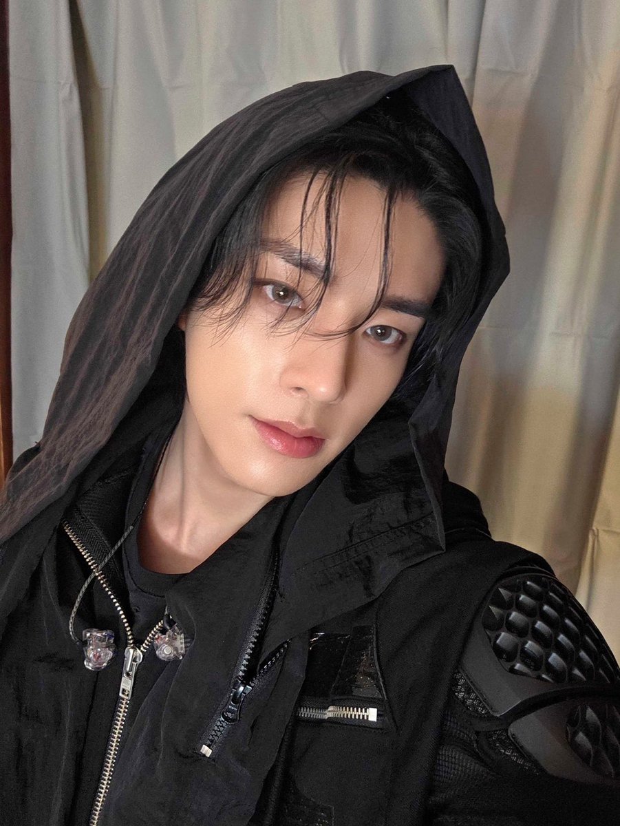 15ARCHIVEz's tweet image. #JAKE weverse post 🌟