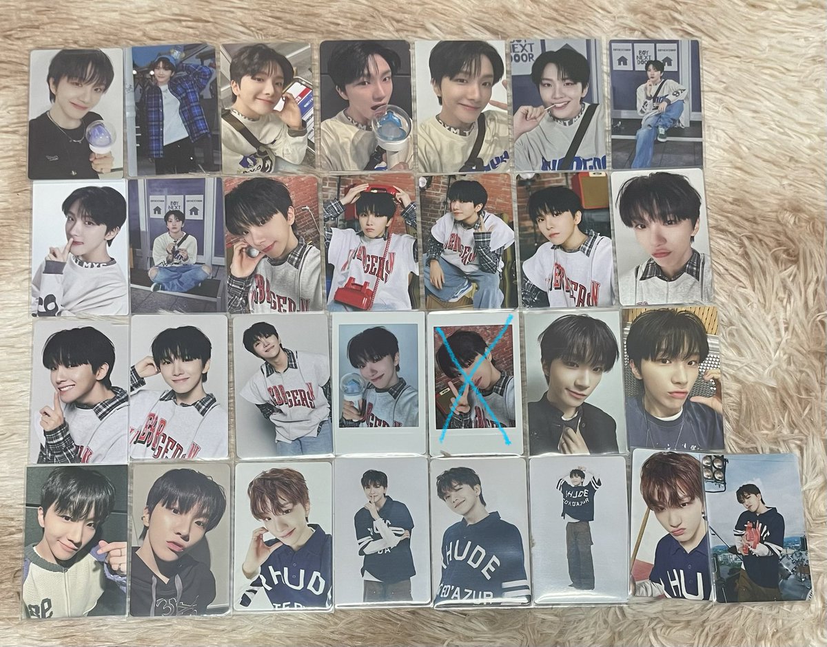 ういあ tweet media