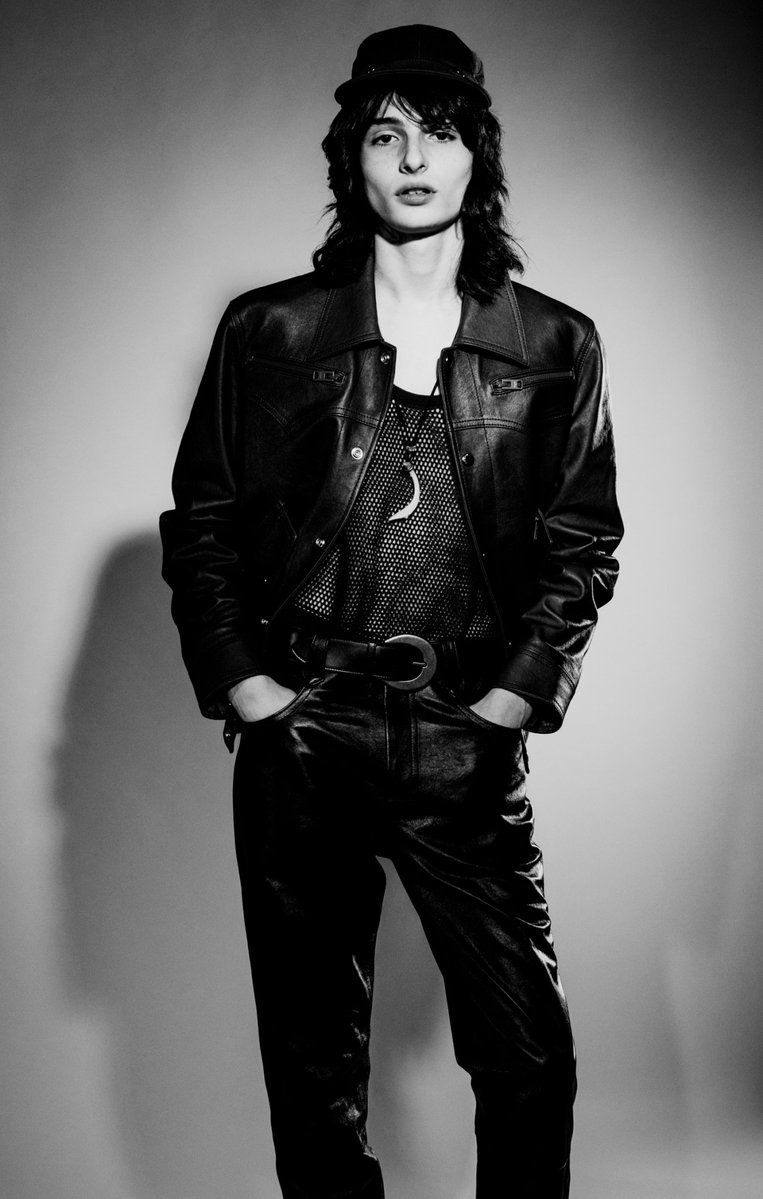 acervofinnwolf's tweet image. finn wolfhard para interview magazine, 2019
finn wolfhard for interview magazine, 2019