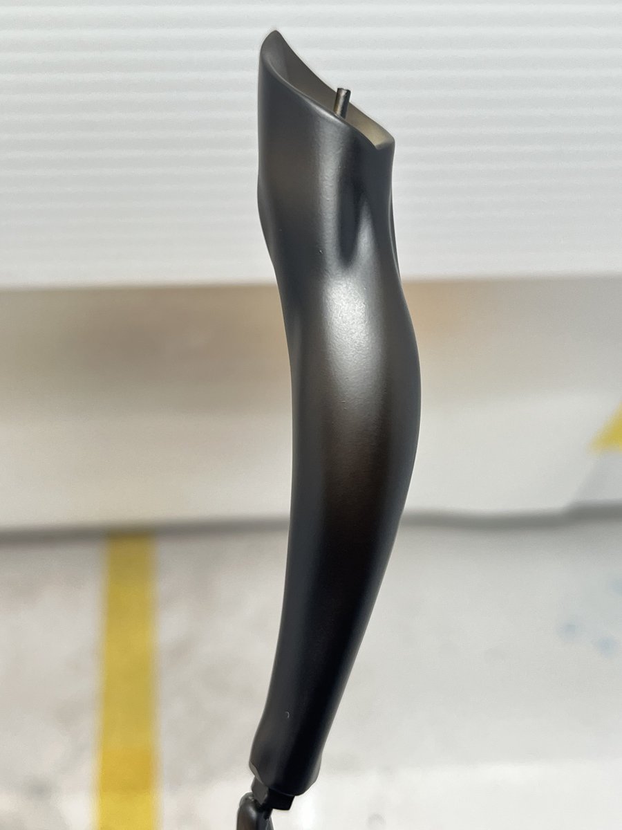 今回のタイツは透けさせたい気持ちをグッと堪えてそこそこ生地厚めイメージで