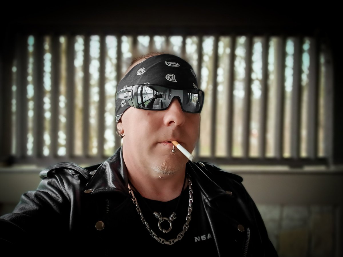 I've got this pair of <a href="/oakley/">Oakley</a> sunglasses, but I'd really love to get a pair of <a href="/dillonoptics/">Dillon Optics</a>. The glasses are better quality &amp; they actually share posts from their customer base.