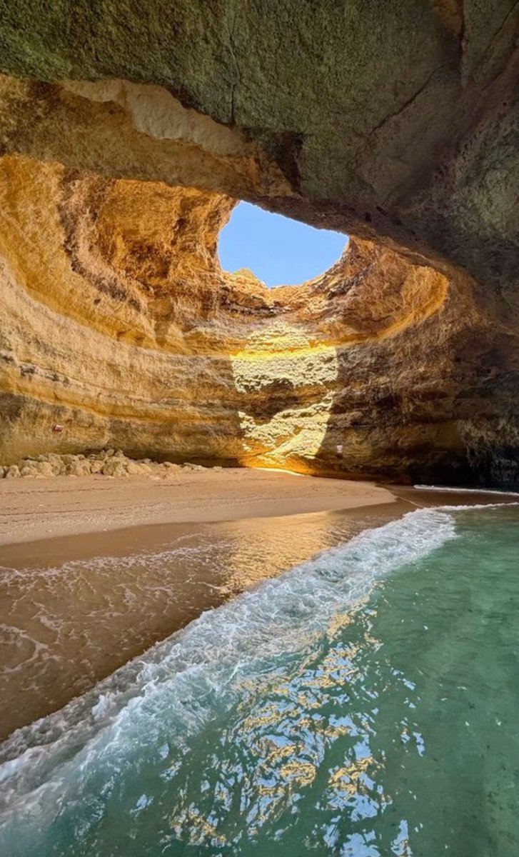 W0rld2026's tweet photo. Algarve, Portugal https://t.co/FhHUBvh5de