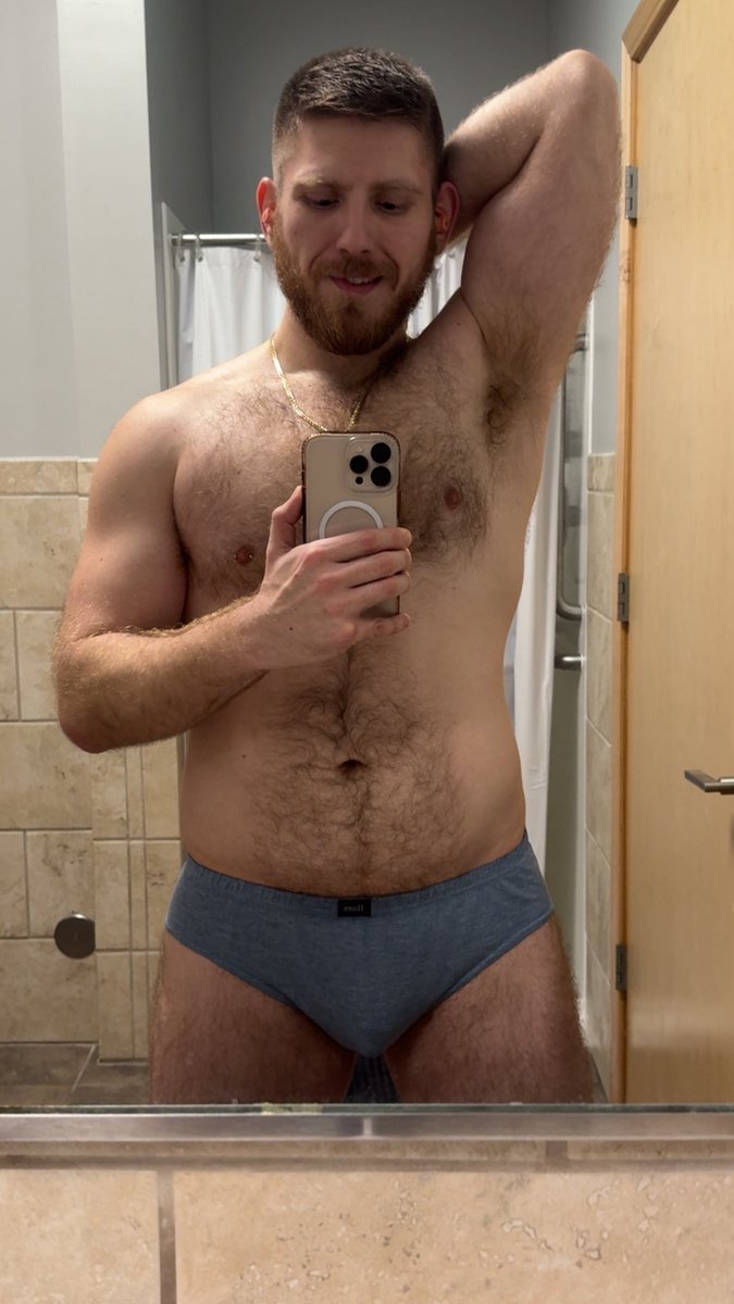 TopCuddlr's tweet image. 