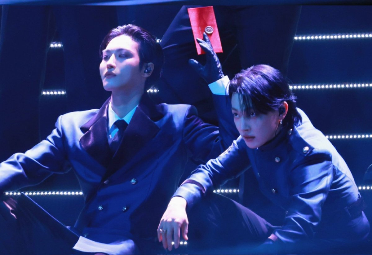 starceanhwa's tweet image. alpha and his intimidating luna