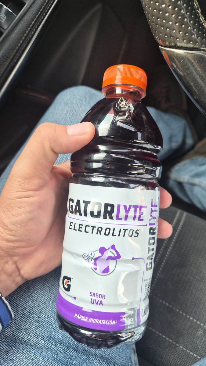 jefeact's tweet image. ¿Y qué tiene? 😂😂😂