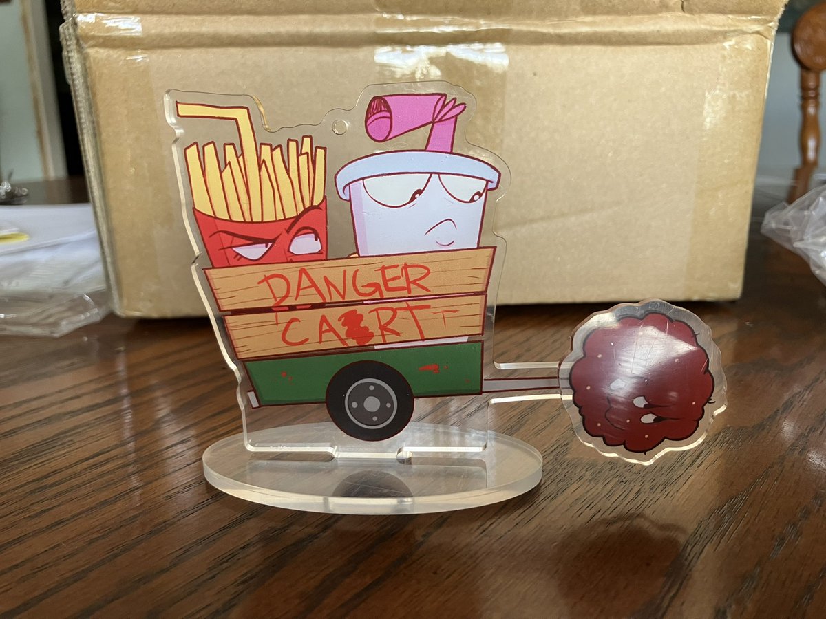 Blueberrysoda_'s tweet photo. LOOK WHAT’S HERE!! 
Acrylic pins, standees, shaker charms and plush charms now on my Etsy!! #athf #aquateenhungerforce #adultswim #frylock #meatwad #mastershake https://t.co/oWKBGSt6pP