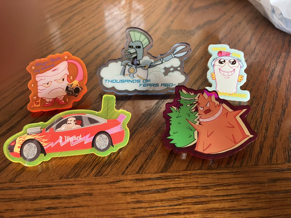 Blueberrysoda_'s tweet photo. LOOK WHAT’S HERE!! 
Acrylic pins, standees, shaker charms and plush charms now on my Etsy!! #athf #aquateenhungerforce #adultswim #frylock #meatwad #mastershake https://t.co/oWKBGSt6pP