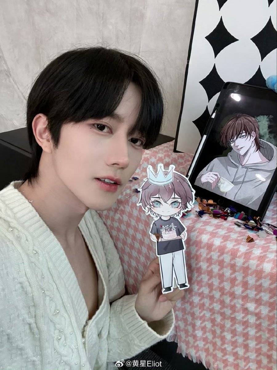 m e c x ᯓ★ tweet media