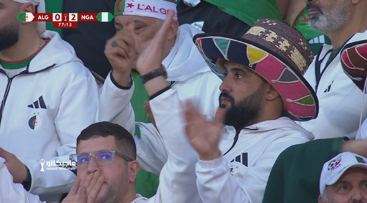 عمرو tweet media