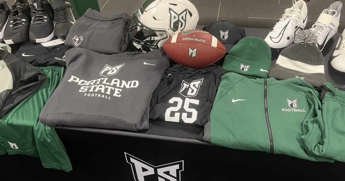 WellsCaleb51's tweet photo. All Love To @psuviksFB⚔️🟢⚫️For Having Us Out For The OV🖤‼️

@CoachFisk @coachbradycrane @CoachT_PSU @CoachPatBelony @CoachKern_ 

@OTP_DL x @B12PFootball https://t.co/GehDydsk97