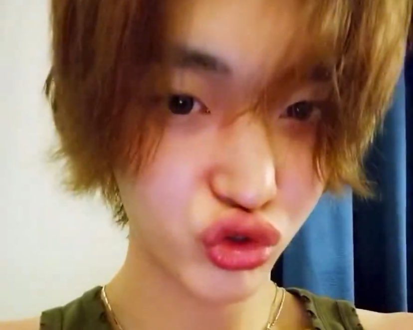 madgurlclub's tweet image. แมวปากเป้ด