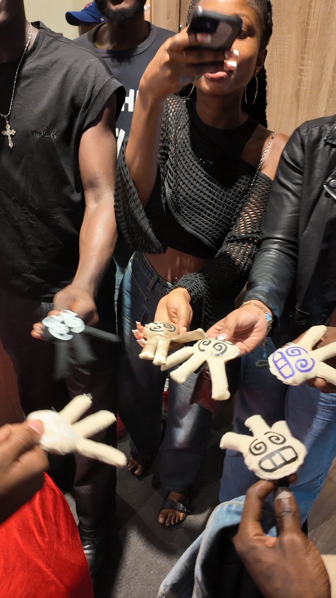 CREATIVE COLOR CELLS tweet media