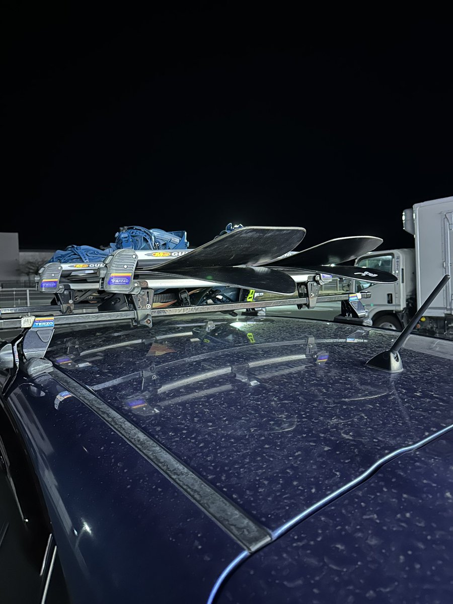 スノーボードの朝は早い