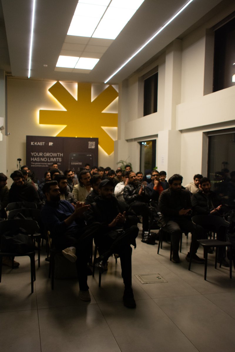 Asfand Arzani tweet media