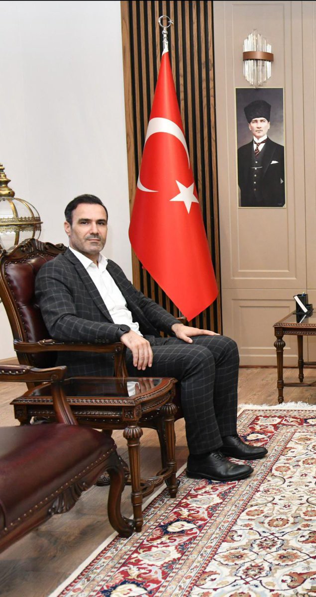 Şanlıurfa BESİ OSB Başkanlığına adaylığını açıklayan urfa’nın önemli simalarından Hasan karataş’a  çıkmış olduğu bu yolda başarılar dilerim.<a href="/hsnkaratas1907/">Hasan KARATAŞ</a> <a href="/BilalTekatli63/">Bilal TEKATLI 🇹🇷🇹🇷🇹🇷</a>