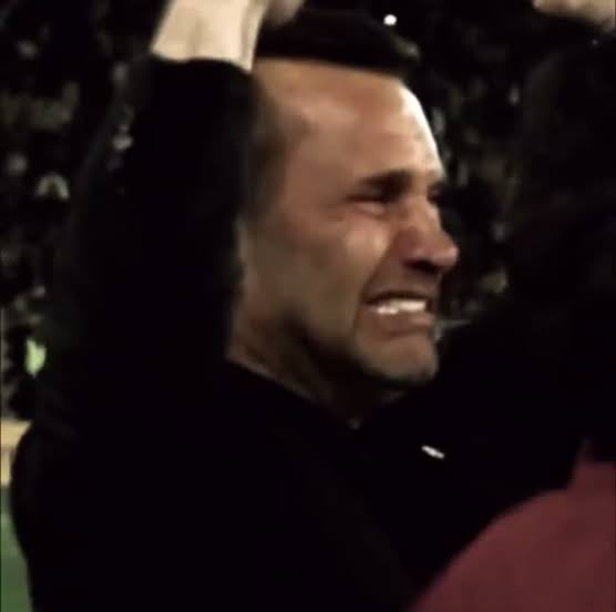 - ee afrika kupası bizi çok etkiledi evet bide rüzgar var biz hangi kaleye geçsek yüzümüze esti o konuda da şanssızdık keşke bu maçı daha güzel bir tarihte dahs güzel şartlarda oynasaydık.. sağlık olsun