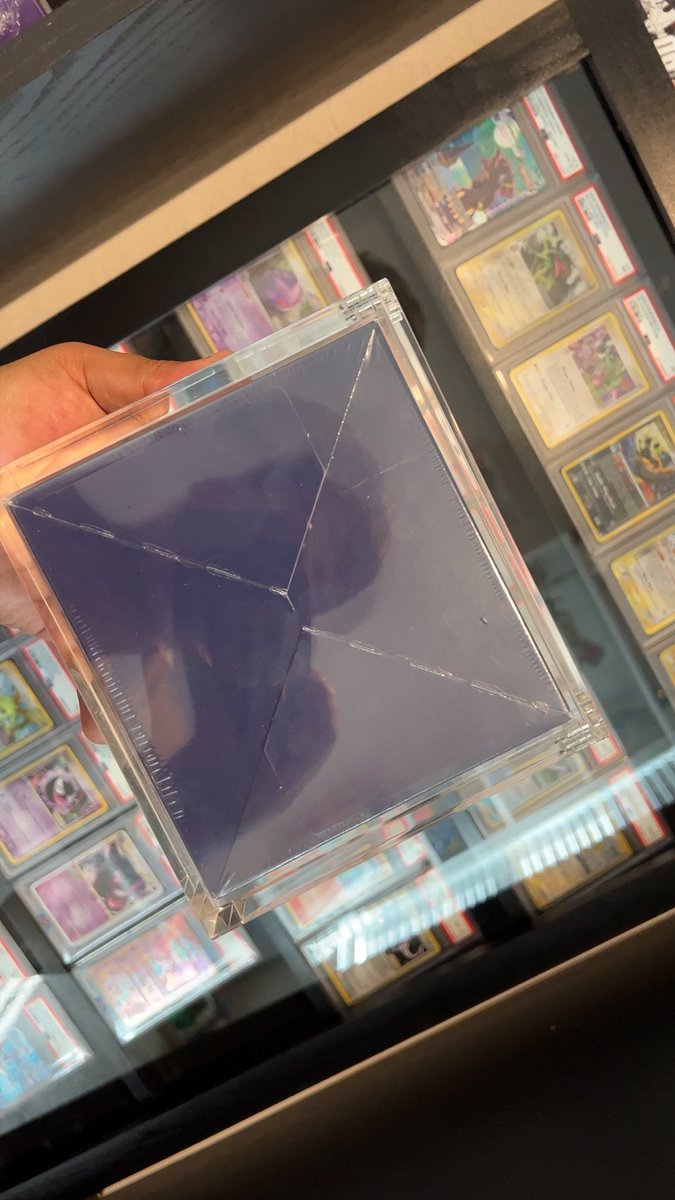 <a href="/NewAgeCardKings/">NewAgeMiguel</a> Testing the waters. Complete up to date one piece booster box collection. 18 Booster Boxes in total including a 1st edition Romance Dawn Blue Bottom and 6 acrylic magnetic cases. 

TCG player market is $15,700. 
Asking $17,000 obo shipped and insured 
Repost appreciated 🙏🏾🔥