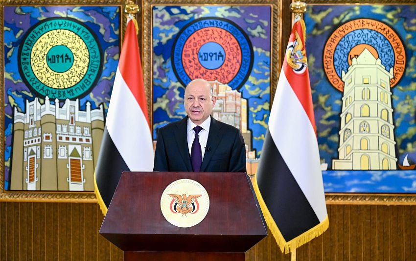 BashaReport's tweet image. Yemen’s President Rashad Announces Successful Completion of Camps Handover Operation #CHO

@PresidentRashad, Chairman of the Presidential Leadership Council and Supreme Commander of the Armed Forces, announced on Saturday the complete success of the camps handover operation in