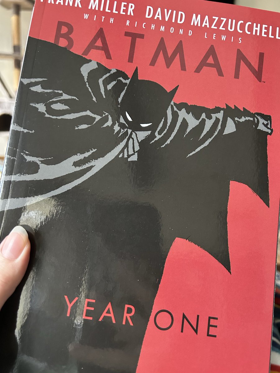 larsingly's tweet image. first comic down