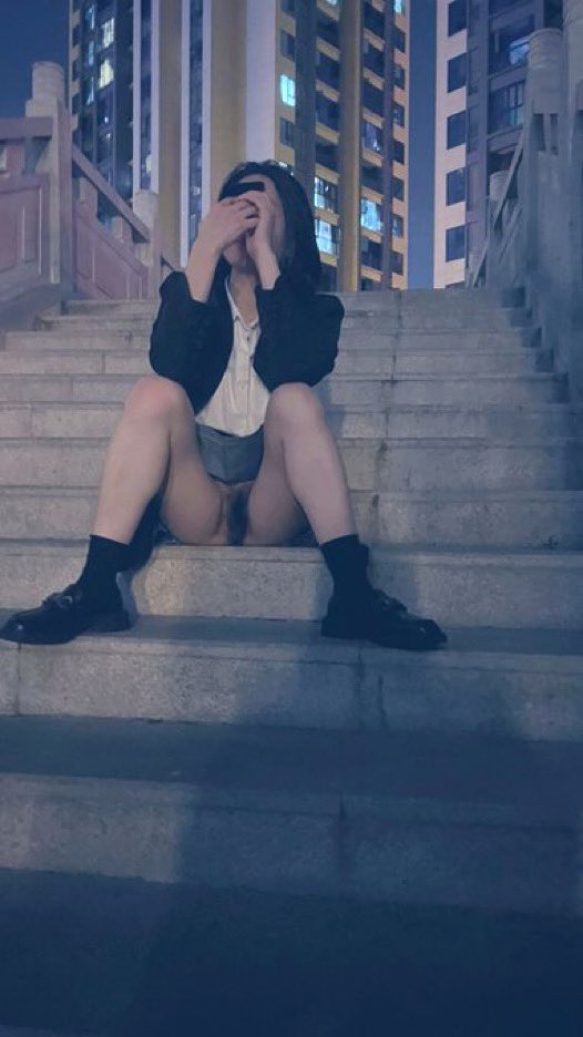 靠谱的小哥哥快按要求报名～  #夫妻 #成都情侣 #成都夫妻 #淫妻 #3p #绿帽 #骚货女友 #母狗 #情侣 #制服诱惑 #jk制服 #蜜桃臀 #露出 #人前露出 #腿控 #臀控 #大屁股 #同房不换 #裸身取外卖 #温泉露出 #大长腿