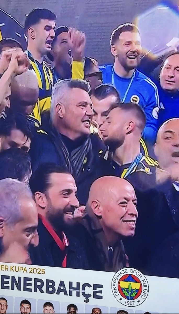FENERBAHÇE BAŞKANI SADETTİN SARAN!
