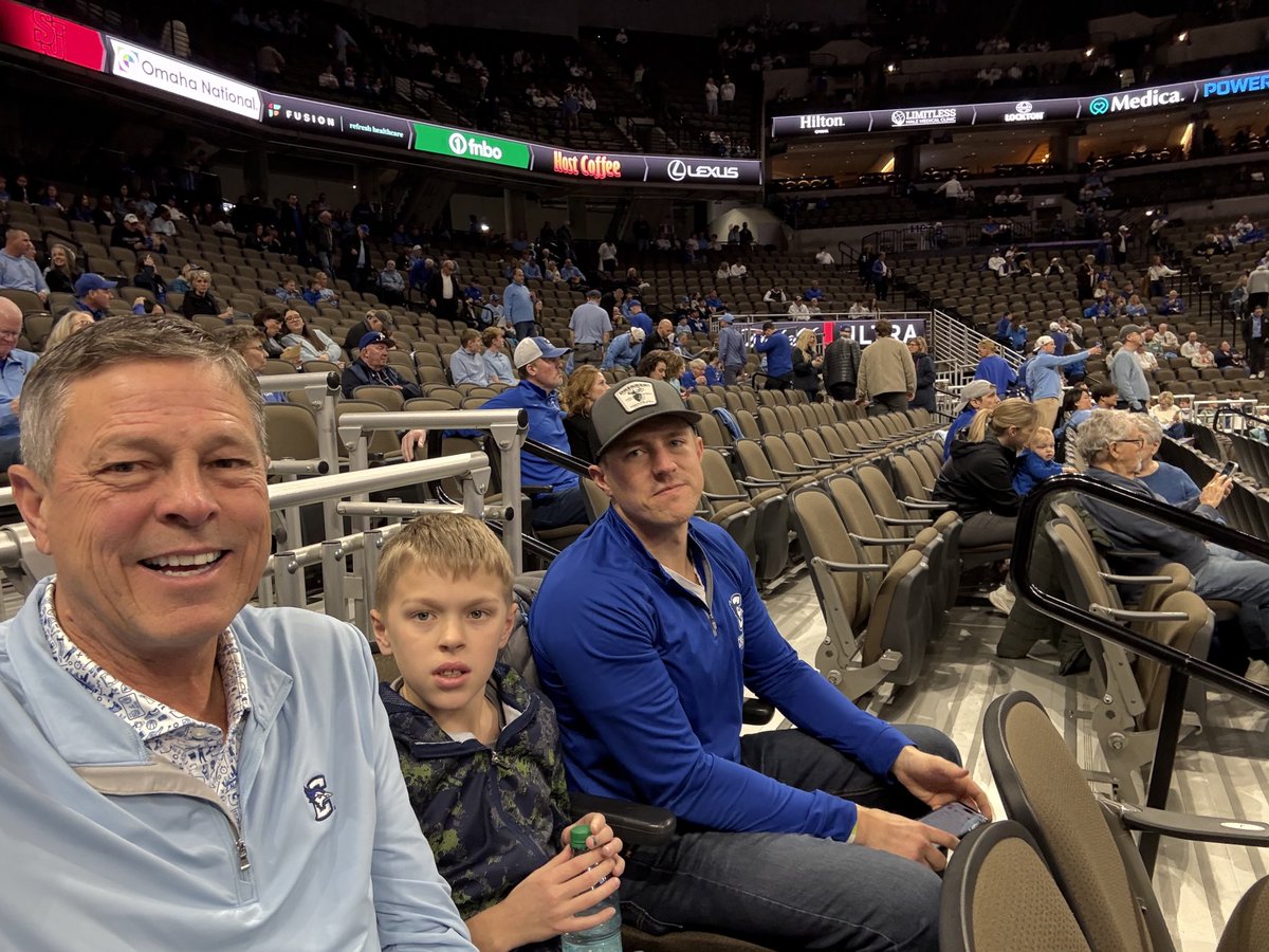 dnodgaard's tweet image. #gojays