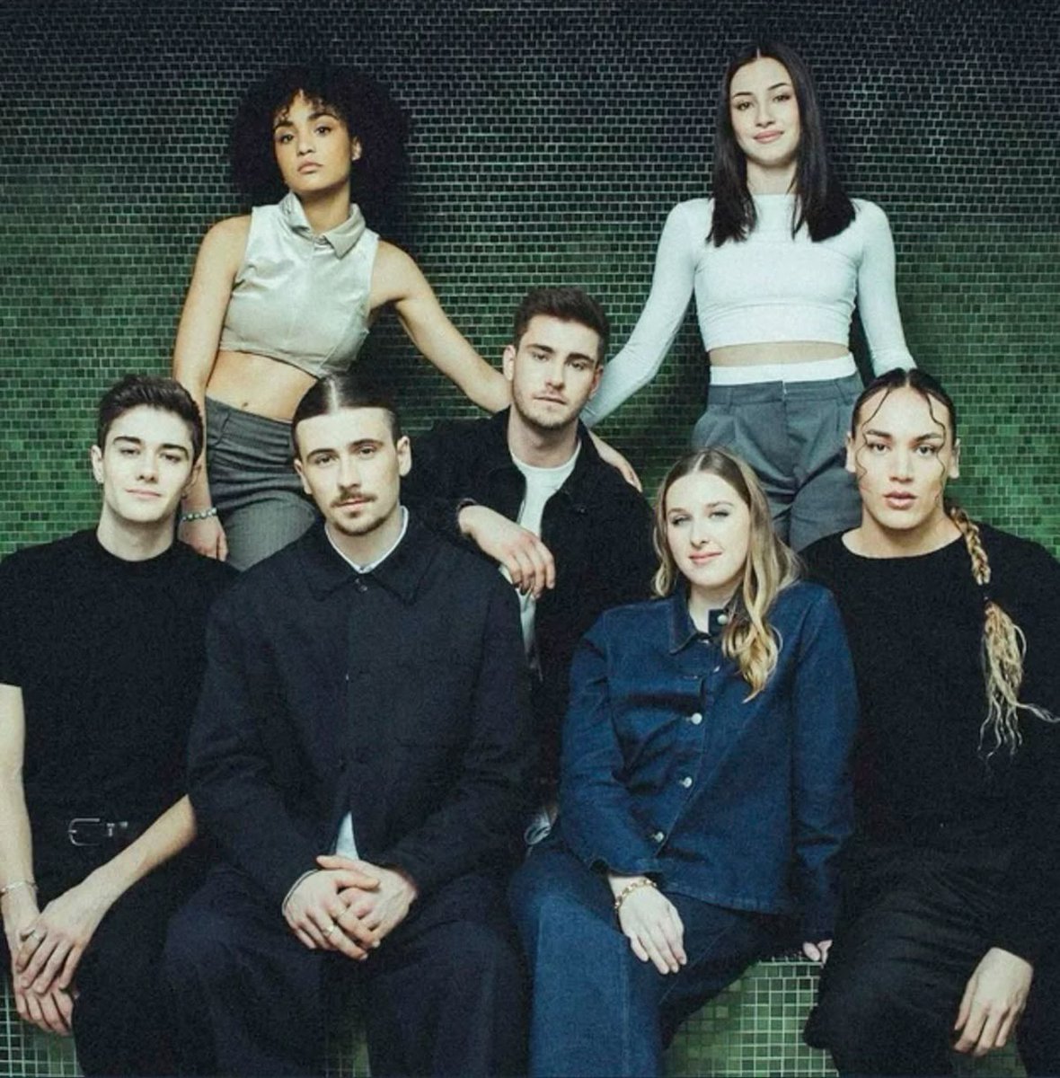 Batiste667788's tweet photo. La star ac 2023 give tellement l’aura d’1 groupe de musique iconique des années 2000/2010 qui s’est séparé qq années plus tard et dont le public suit désormais les carrières musicales individuelles des uns et des autres avec 1 pointe de nostalgie sur le passé #StarAcademy #F-pop https://t.co/3xVKp2plyQ