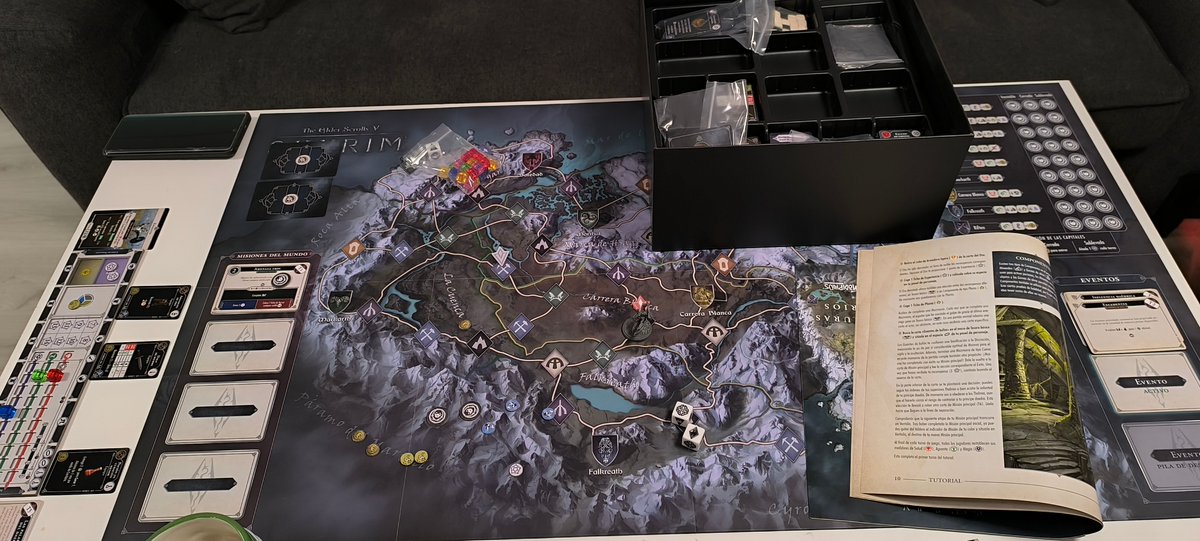 Alex R. - Fantasy Writer tweet media