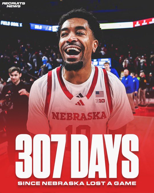 CBKReport's tweet image. NEBRASKETBALL MAGIC CONTINUES! 16-0! 🌽