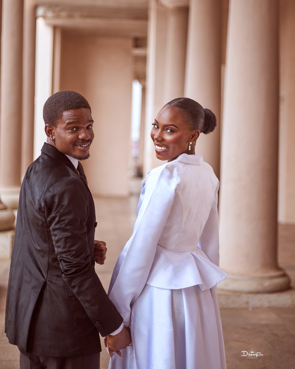 dannybeestudios's tweet photo. Love story photographed by The Lens Goddess.📸😍

#love #wedding https://t.co/LAYxPtavfZ