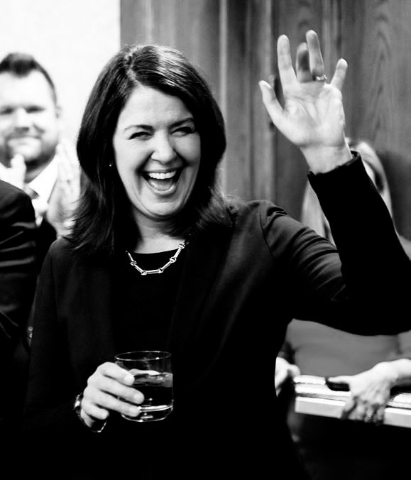 JasonOnTheDrums's tweet image. #ableg #abpoli

FYI:  Nenshi is NOT responsible for:

🤫 Secretly giving Sam Mirache $1,000,000,000 in BOGUS health contracts

🚨Public Health Care State of Emergency

📈WORST Unemployment Rates in Canadian Cities 

🇺🇸A Premier Encouraging Alberta Separatists

That’s on the UCP