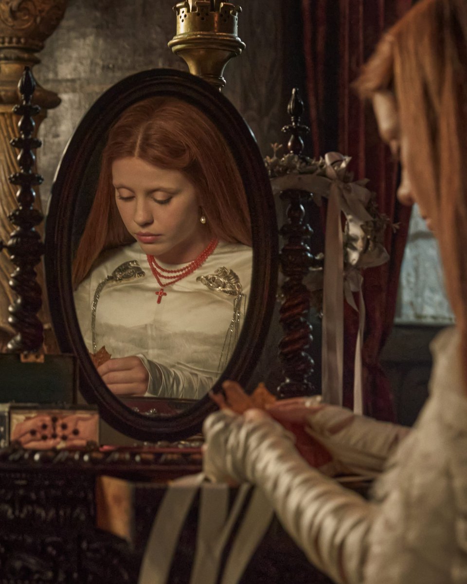The brooches worn by actress Mia Goth mirror archival heraldic motifs traditionally found on sterling silver hollowware and were produced using historic silversmithing techniques like hand-engraved detailing and texture, as well as a Liver of Sulfur treatment to create varying