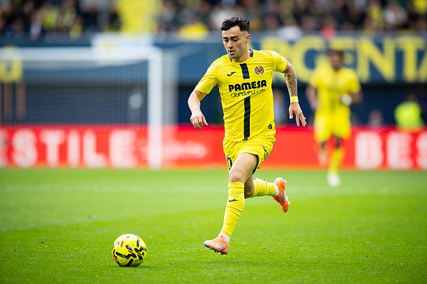 mdaswani's tweet photo. ¿Necesita visado para viajar a EE UU? 

Ocho goles, futbolista más decisivo del Villarreal, en el mejor momento de su carrera. Alberto Moleiro huele a Mundial. https://t.co/qRlvkT064w