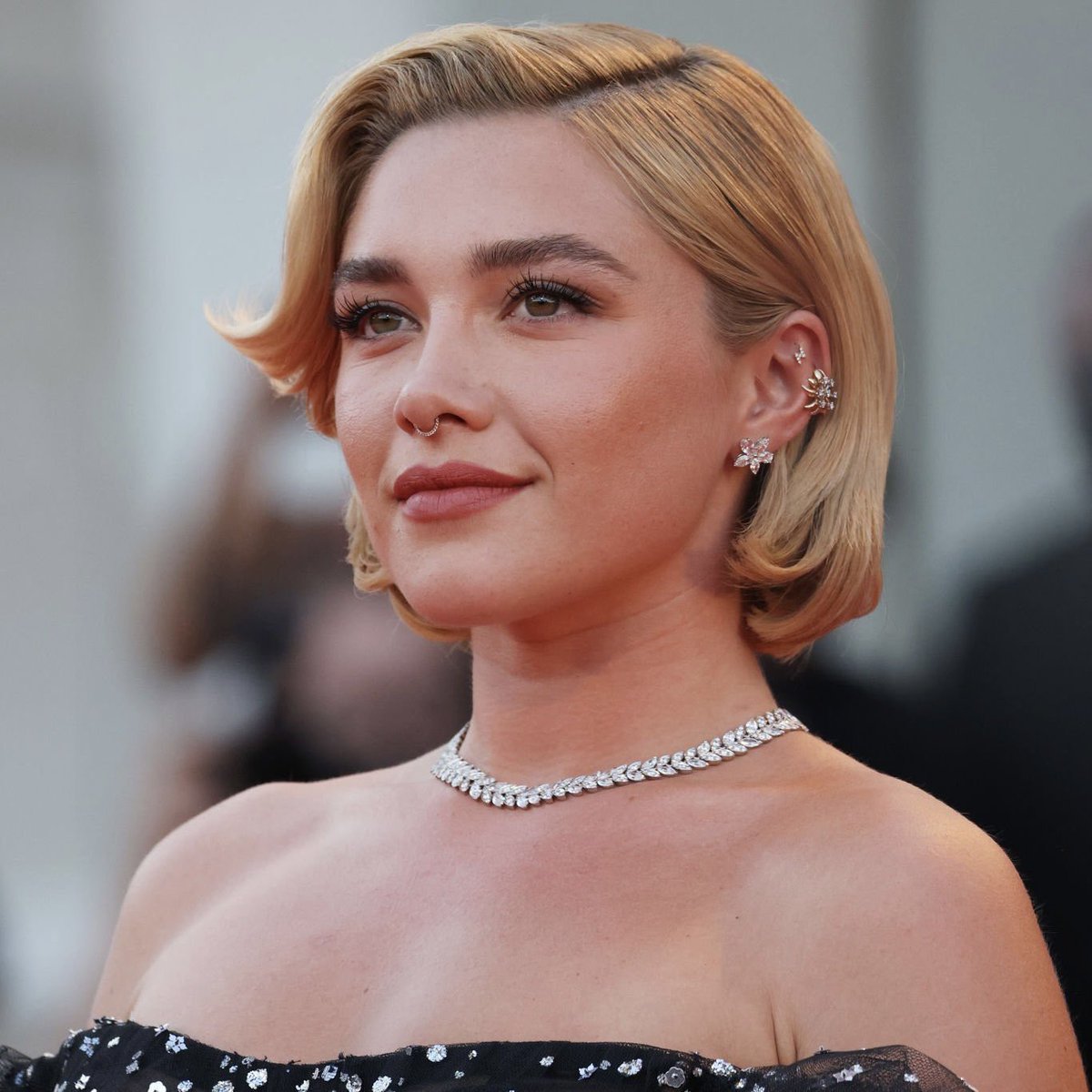 if twitter fancasts actually work then give me a mother daughter kate winslet x florence pugh movie