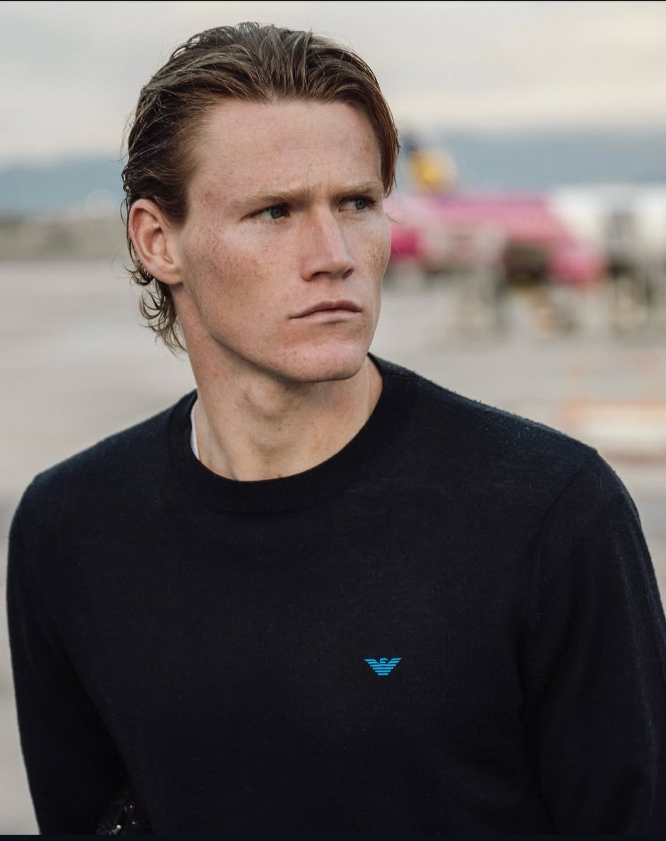 Rrahmanerica's tweet image. Questo non la vuole proprio finire