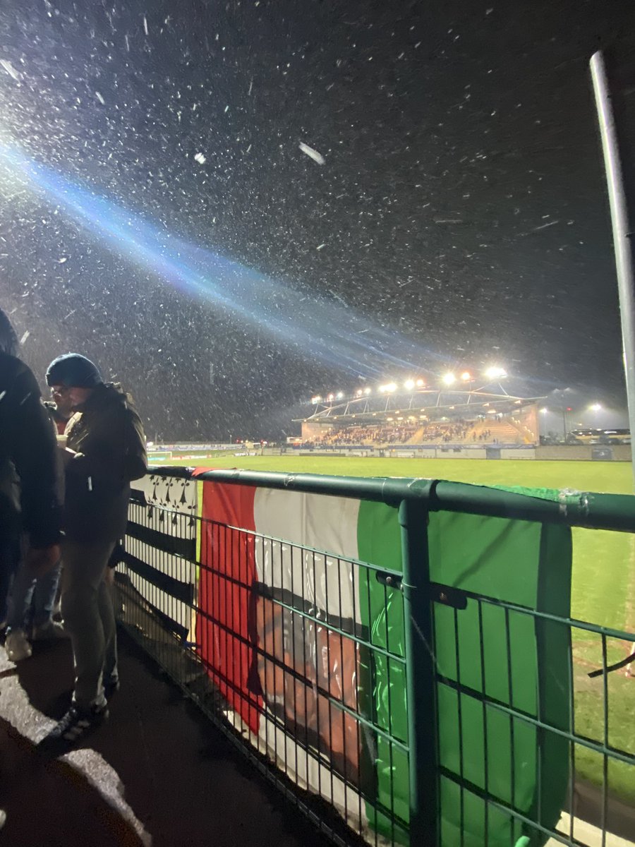 Stade d’Andrezieux! 
Victoire 3-1 contre Hauts-Lyonnais!
40 Lorientais en parcage 🔶◼️ Bravo aux motivés