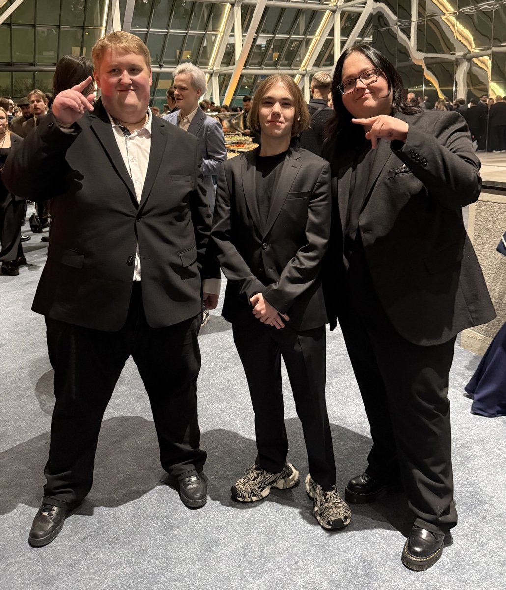 Poloolpp's tweet image. With HLTV #2 (broky is #1)