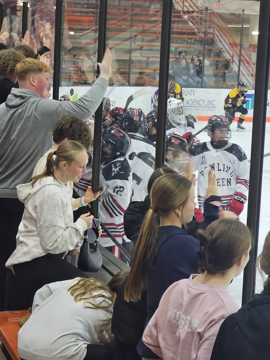 bghsSABKeyC's tweet photo. Bobcats are cutting down the competition! #ssotw @BCSNsports https://t.co/OxXanVeDv0