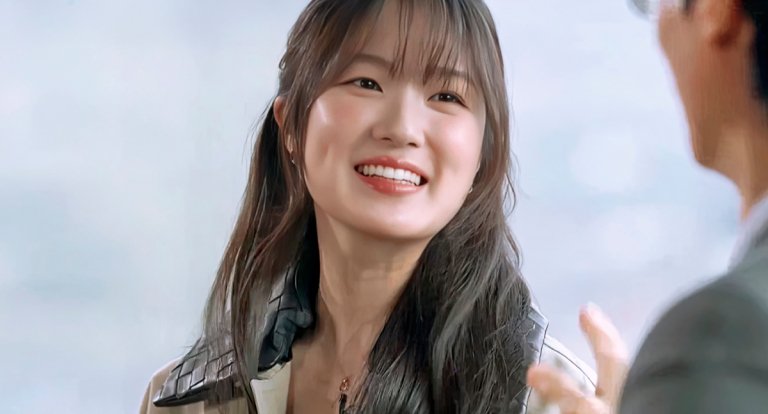 HamunKang1's tweet image. From the innocent thoughts of a child whose dream job kept changing with every drama she watched, she eventually began to dream of becoming an actress.

She nurtured that dream, holding onto the hope of becoming a trusted actress.

You’ve come this far, Hyeyoon.

From being an…