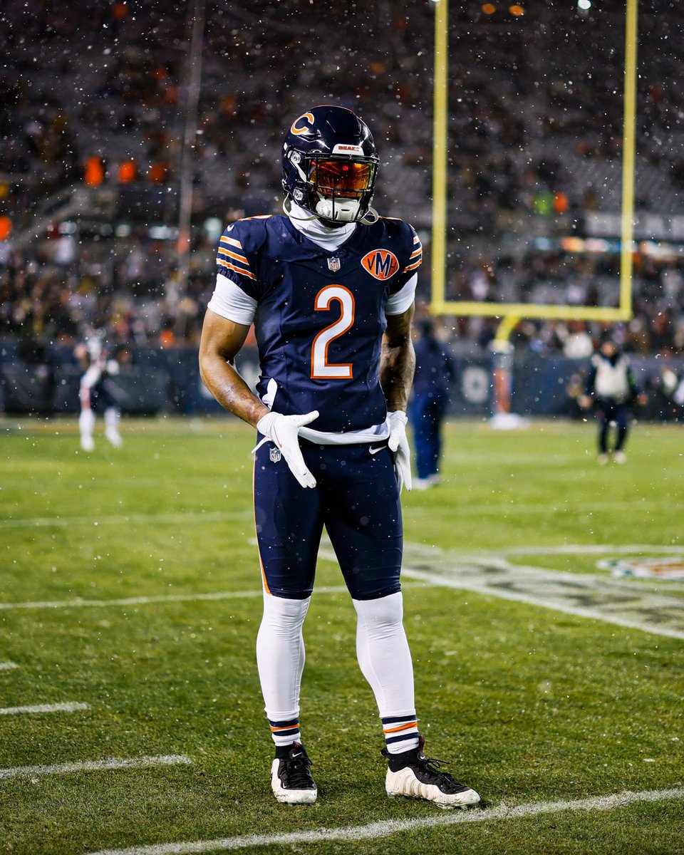 ChicagoBears's tweet image. 2 cold 🥶