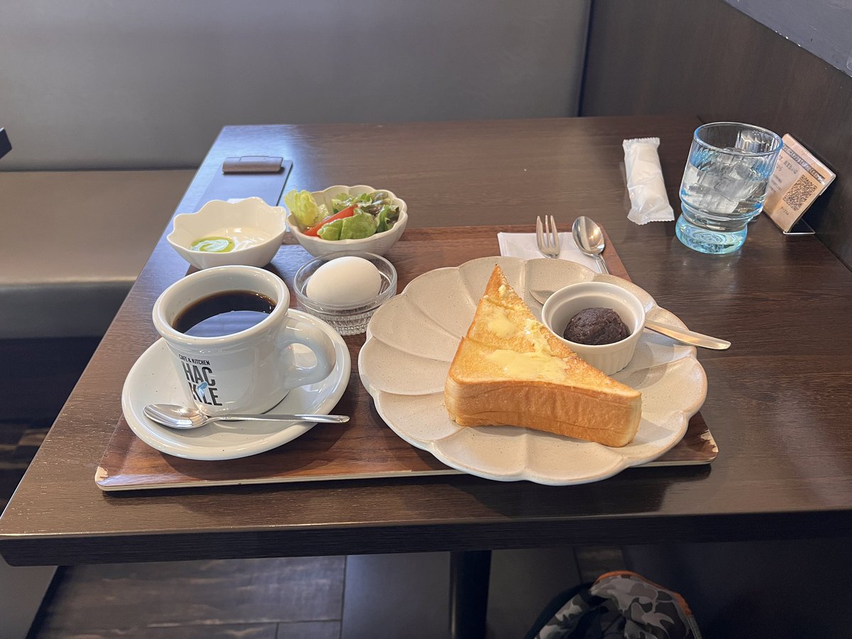 picchio819's tweet photo. カフェ&amp;キッチン ハックルさんで朝食
#xsr125 #カフェアンドキッチンハックル #バイク #ツーリング https://t.co/lcZm7Gnwu3