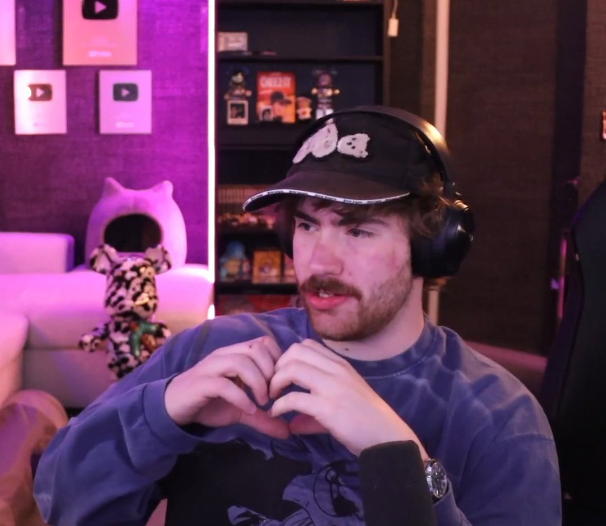 valleiu's tweet image. 🫶🏻