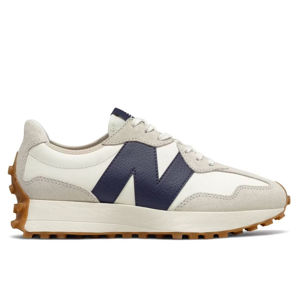IsmadiIsmail's tweet photo. Check out New Balance Womens 327 (Standard) - Moonbeam for RM479.00. Get it on Shopee now! https://t.co/oihOrdRvTS https://t.co/Uh5N8F4869