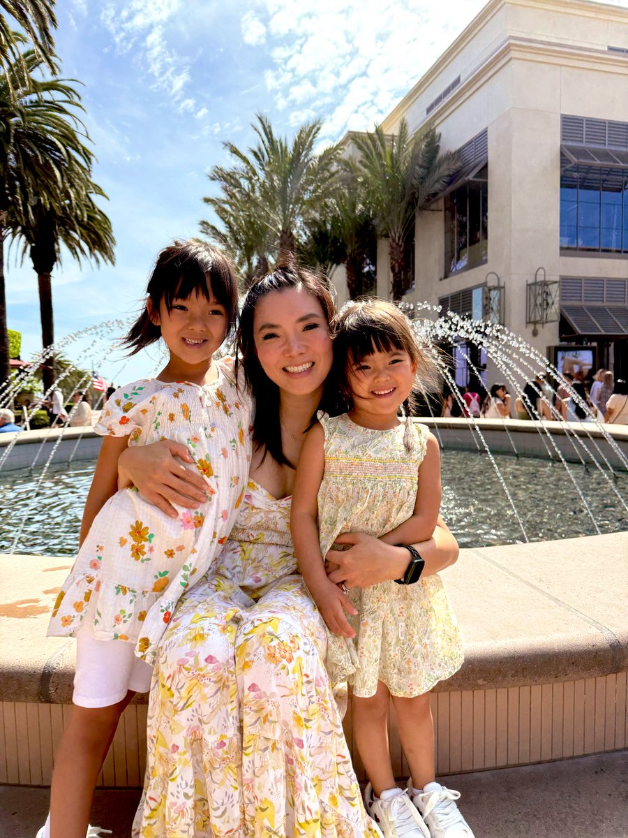 seangares's tweet image. In a space that’s mostly secular, I want to be real about who I am:  I’ve been baptized and I’m a Christian.  I believe Jesus Christ is the Son of God, born of the Virgin Mary, and in the Father, Son, and Holy Spirit. 

This doesn’t change my respect or care for anyone, just…