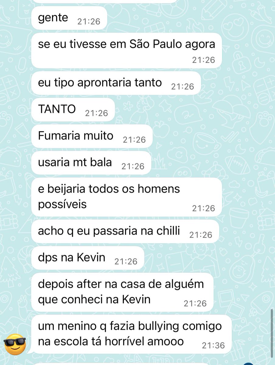 v1tteira's tweet image. aquele amigo em mania pqp