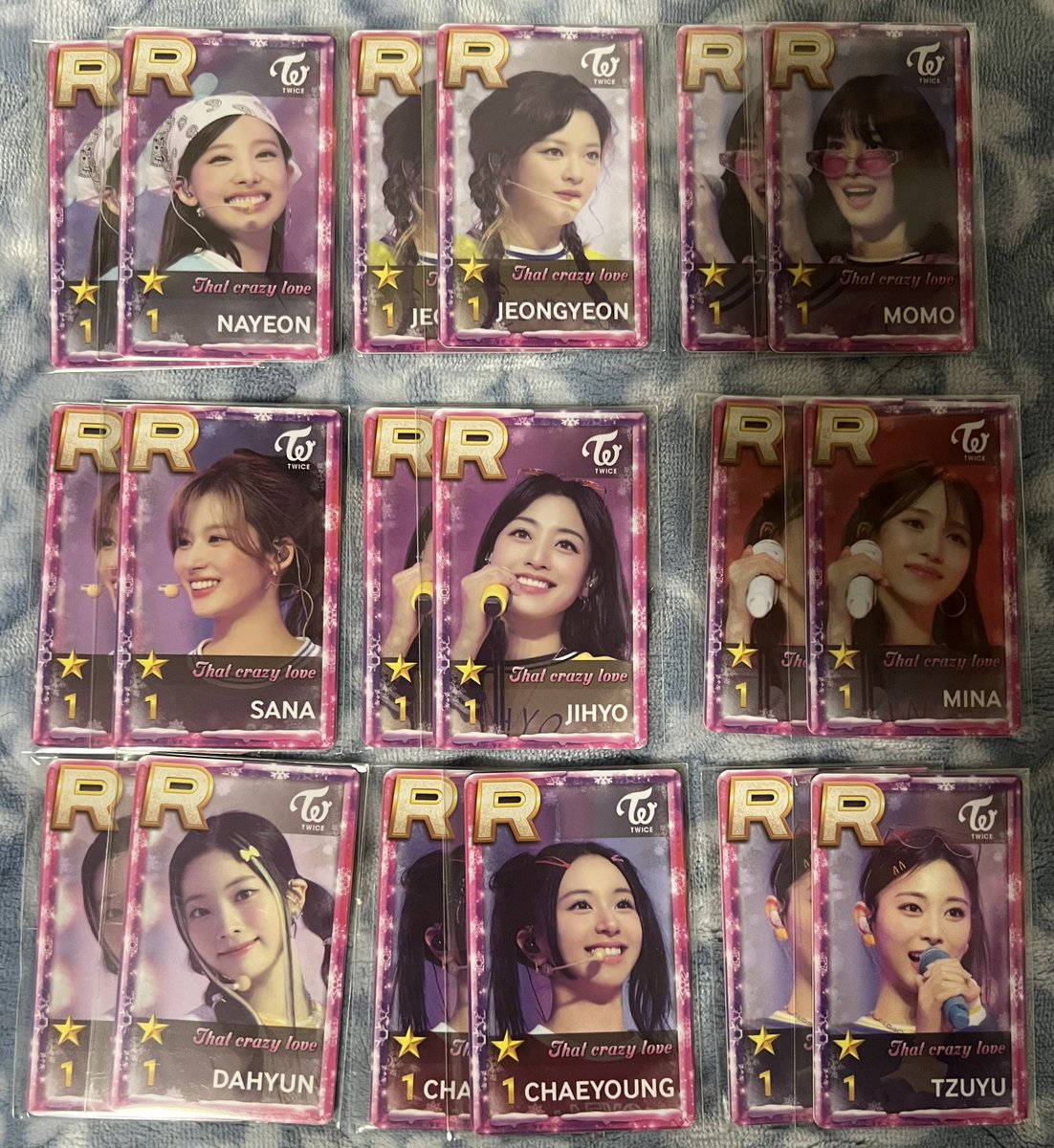 ツウィ　リアルカード　　SSJYP TWICE ついに届いたXmasのssjypリアルカード✨️ みんな可愛すぎる🥰 個人的