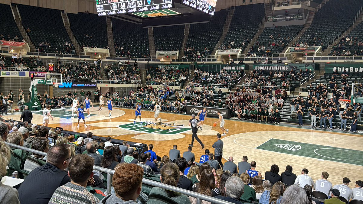 JohnnyKII's tweet image. Don’t look now, but @OhioMBasketball with an 8 point swing to take firm control with a 7-point lead.  Just under 15 to play against @UBuffaloMBB at The Convo.